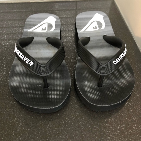 Quiksilver boys flipflops - Picture 3 of 9